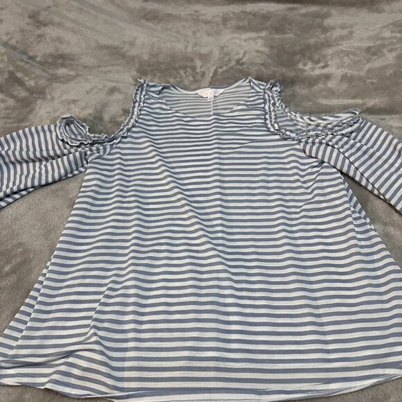 Lauren Conrad Top L- Stripped Top- Cold shoulder - Picture 2 of 6